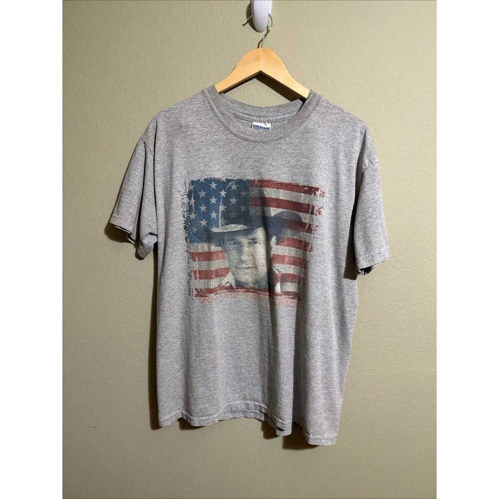 George Strait Country Music Festival Tour Shirt Gray color T Shirt Size L Gildan